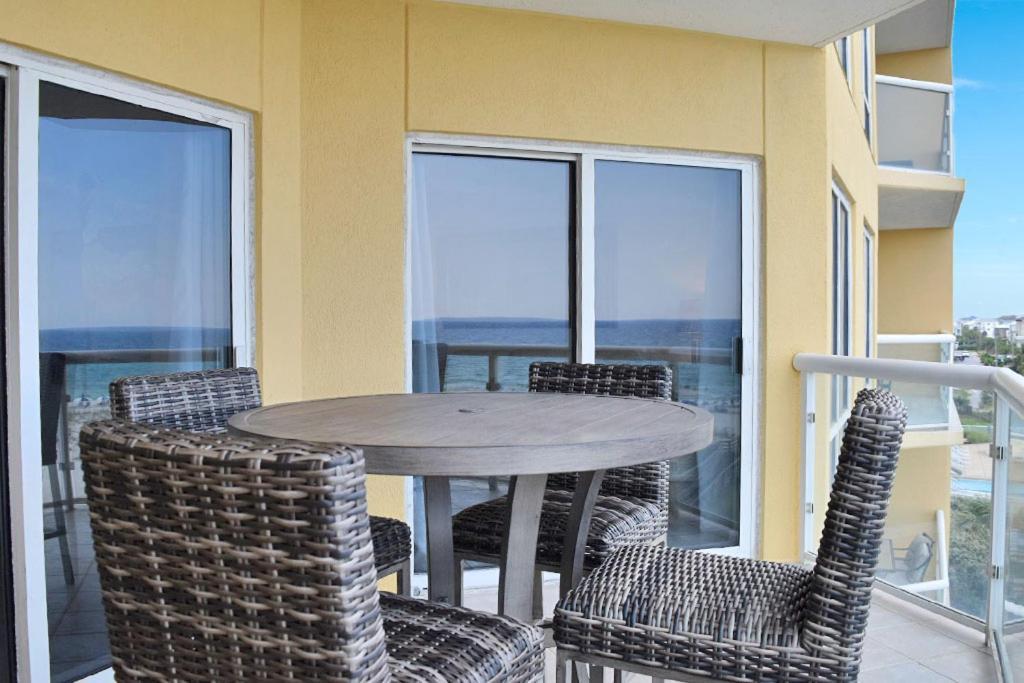 Emerald Isle Gulf Front 2B Condo - 303 펜서콜라비치 외부 사진